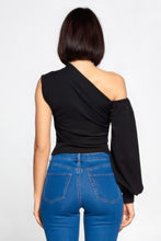 Load image into Gallery viewer, Flare Of Sexy One Shoulder Top
