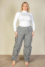 Load image into Gallery viewer, Plus Size | Cargo Cruiser Parashute Pants
