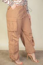 Load image into Gallery viewer, Plus Size | Cargo Cruiser Parashute Pants
