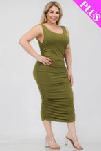 Load image into Gallery viewer, Plus Size Square Neck Ruched Bodycon Midi Dress

