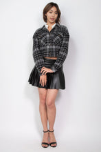 Load image into Gallery viewer, Plaid Button-down Crop Jacket
