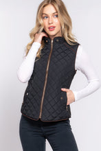 Load image into Gallery viewer, Suede Piping Quilted Padding Vest
