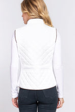 Load image into Gallery viewer, Suede Piping Quilted Padding Vest
