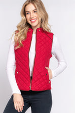 Load image into Gallery viewer, Suede Piping Quilted Padding Vest
