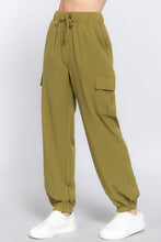 Load image into Gallery viewer, Light Weight Stretch Woven Cargo Jogger Pants
