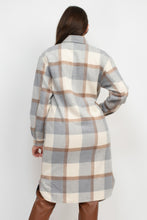 Load image into Gallery viewer, Plaid Buttoned Shacket Coat
