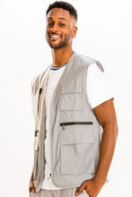 Load image into Gallery viewer, Reflective Utility Vest
