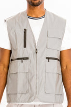 Load image into Gallery viewer, Reflective Utility Vest
