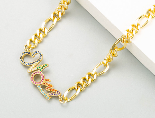 MOM RHINESTONE NECKLACE