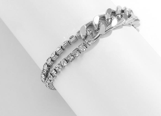 THAT CUTE RHINESTONE BRACELETSHE'S