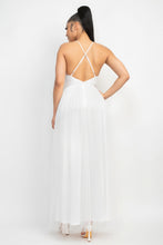 Load image into Gallery viewer, DREAM GIRL PLEATED MESH MAXI DRESS
