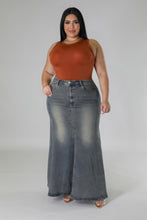 Load image into Gallery viewer, Plus Size | High-waisted Stretch Skirt
