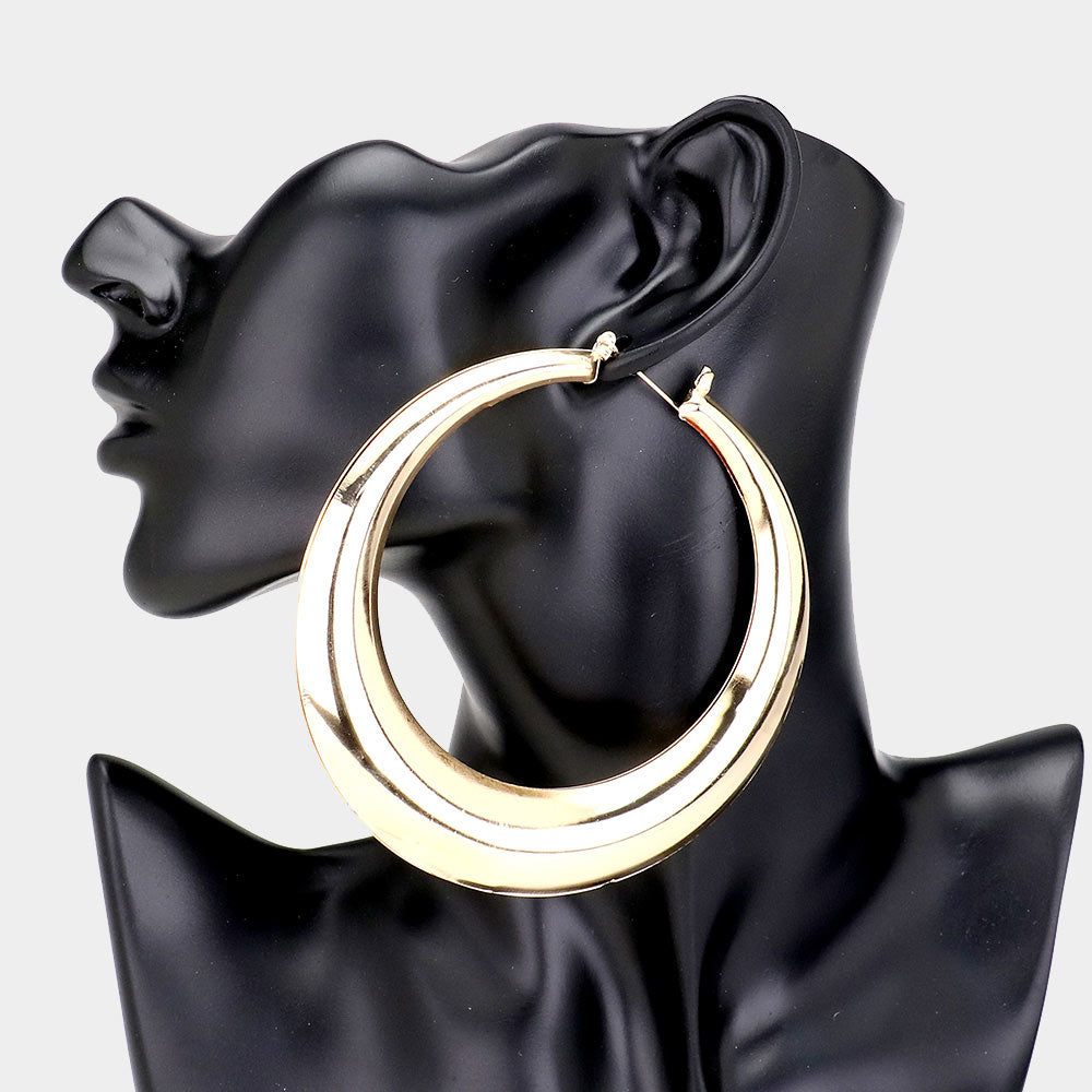 METAL HOOP PIN CATCH EARRINGS